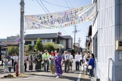 未来の釜戸駅前商店街当日風景